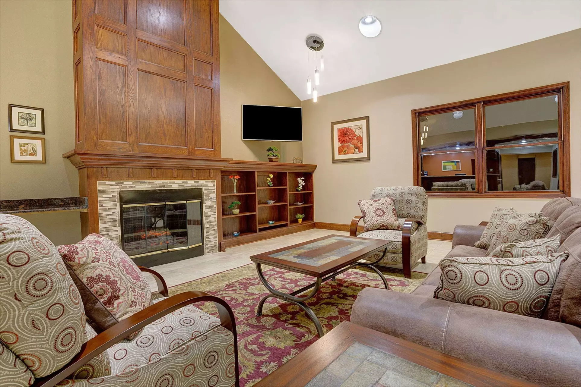 Travelodge by Wyndham Iowa City - Primary Image