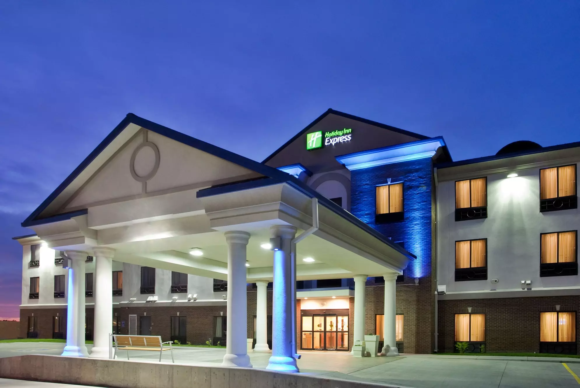 Holiday Inn Express & Suites McPherson, an IHG Hotel - Primary Image