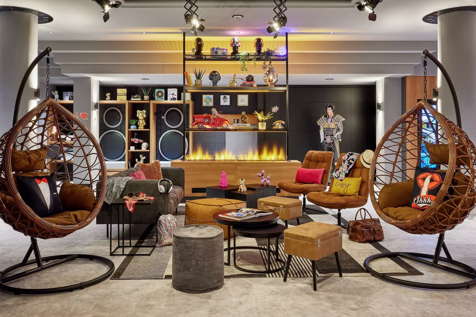 Moxy Bochum - Primary Image