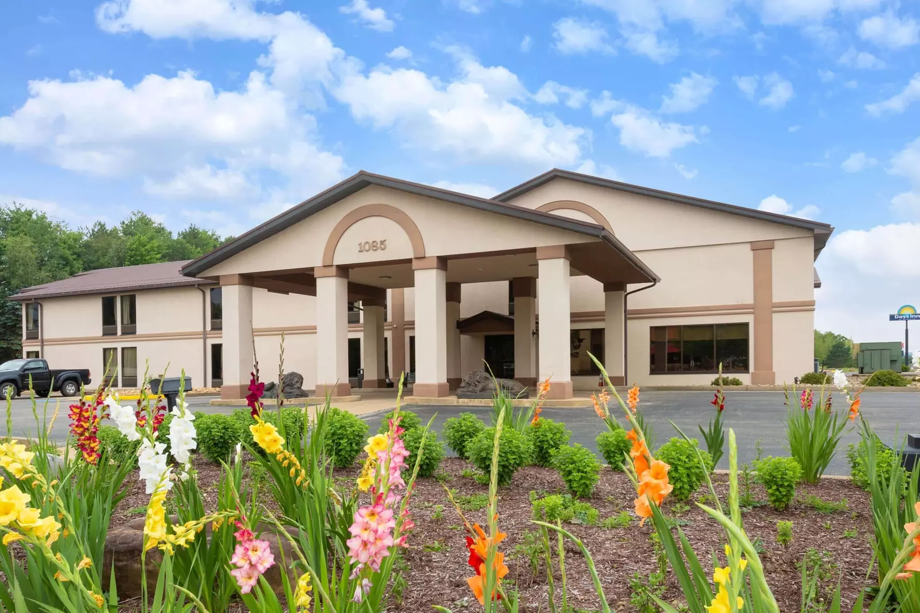 Days Inn by Wyndham Blairsville - Primary Image