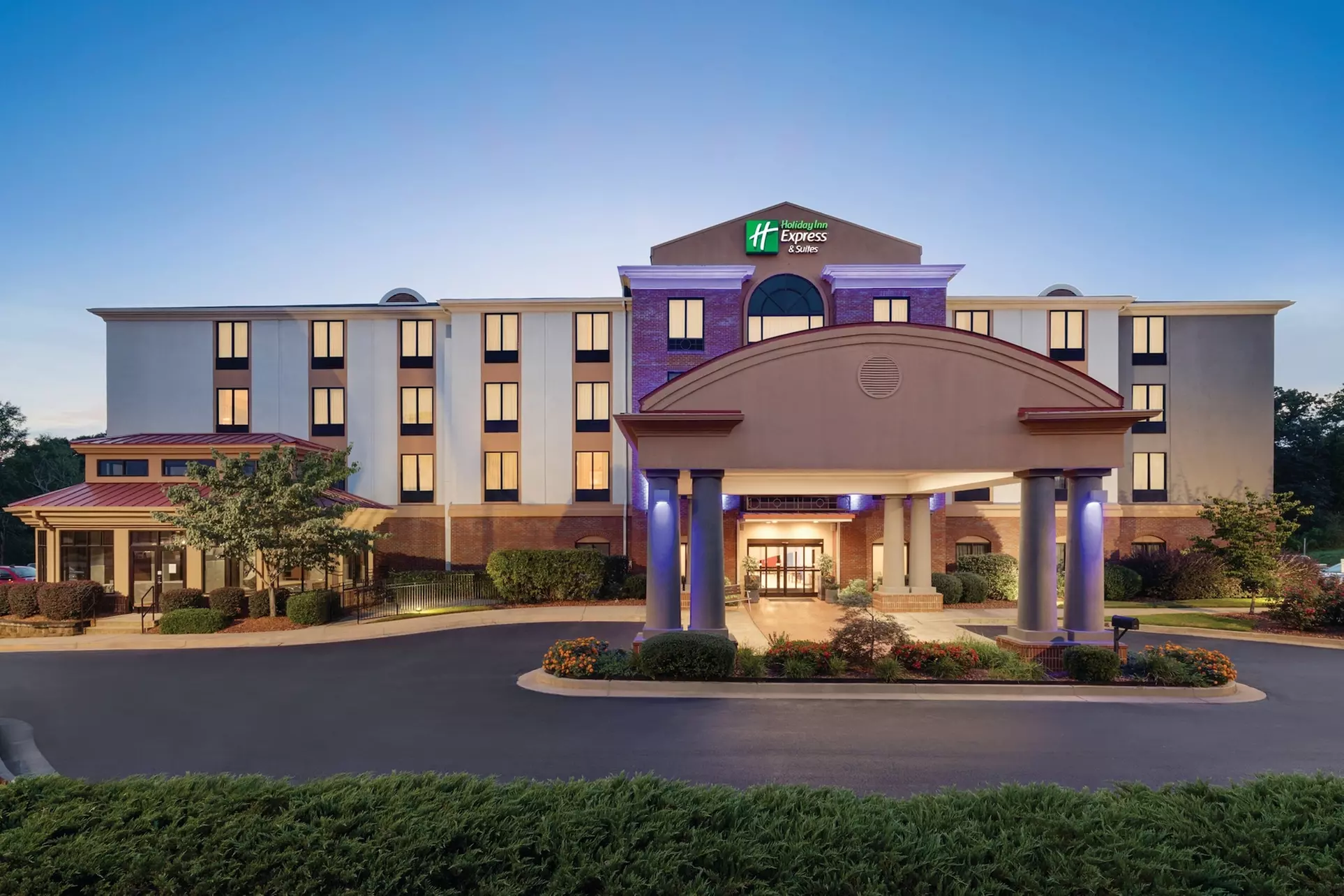 Holiday Inn Express Hotel & Suites Lavonia by IHG - Primary Image