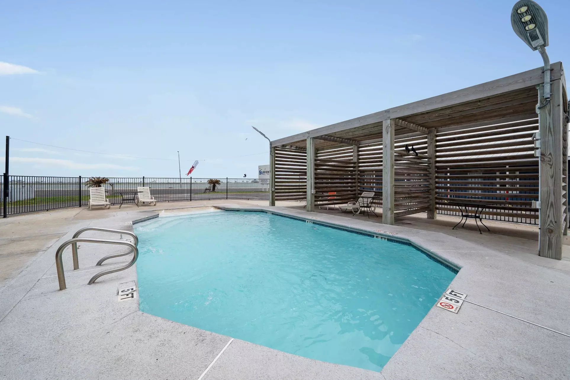 OYO Hotel Rockport- Bay View - Primary Image