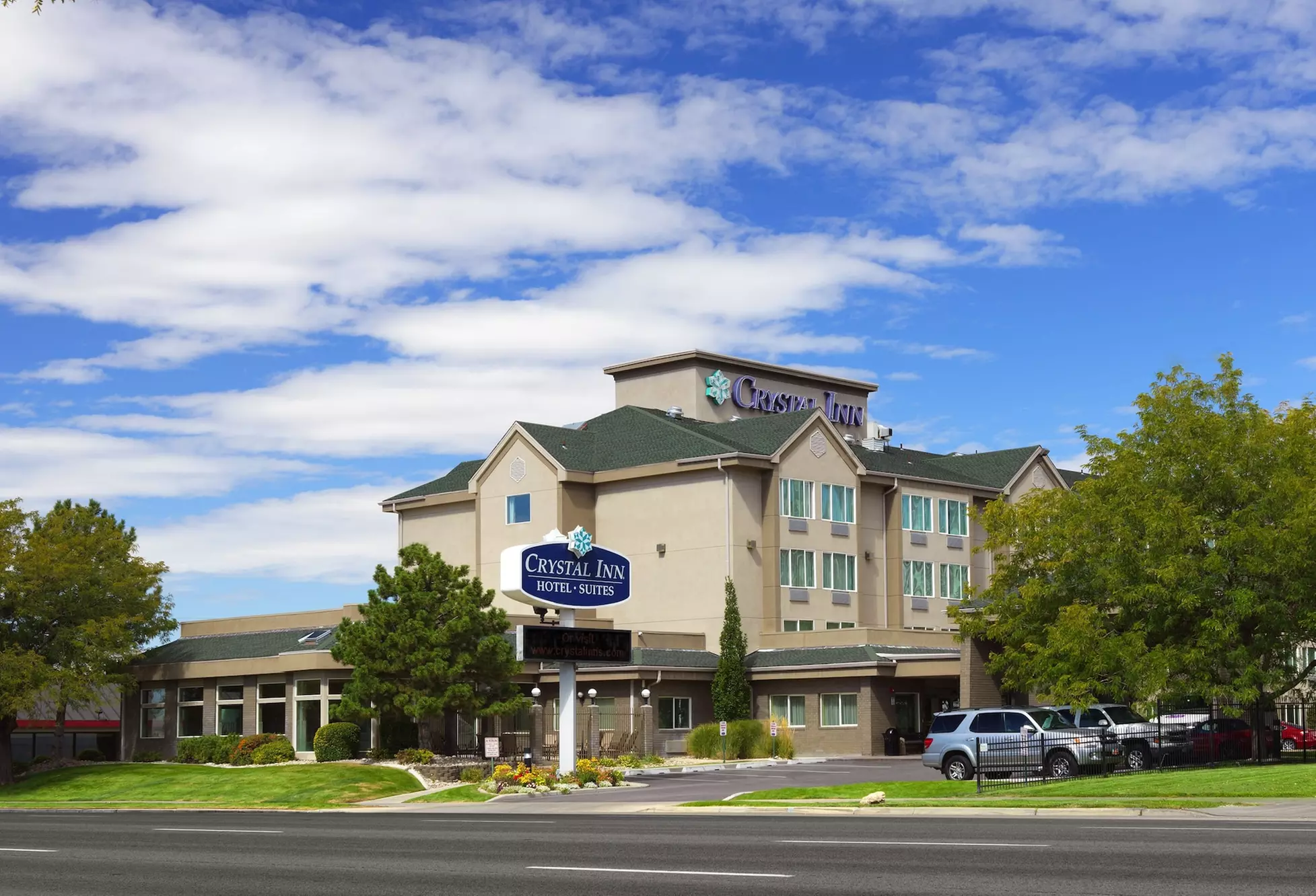 Crystal Inn Hotel & Suites Salt Lake City - Primary Image