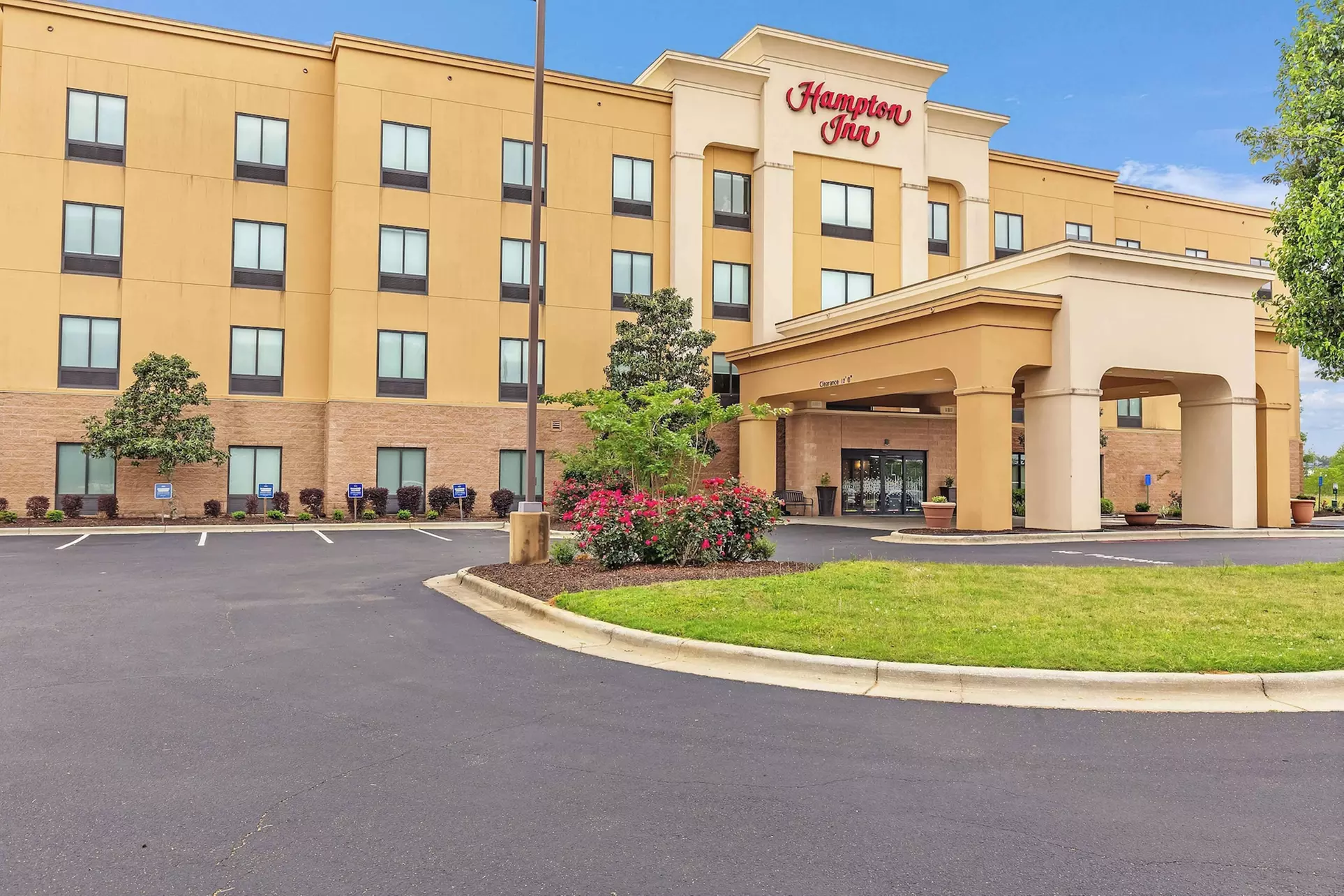 Hampton Inn Atmore - Primary Image