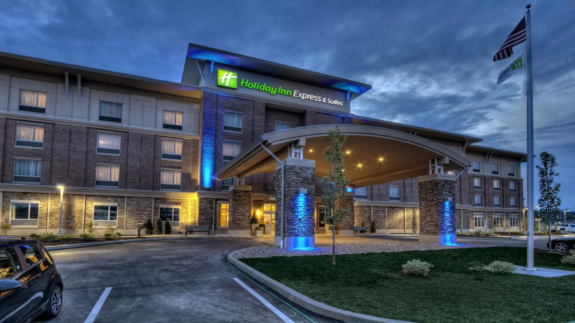 Holiday Inn Express & Suites Pittsburgh SW - Southpointe, an IHG Hotel - Primary Image