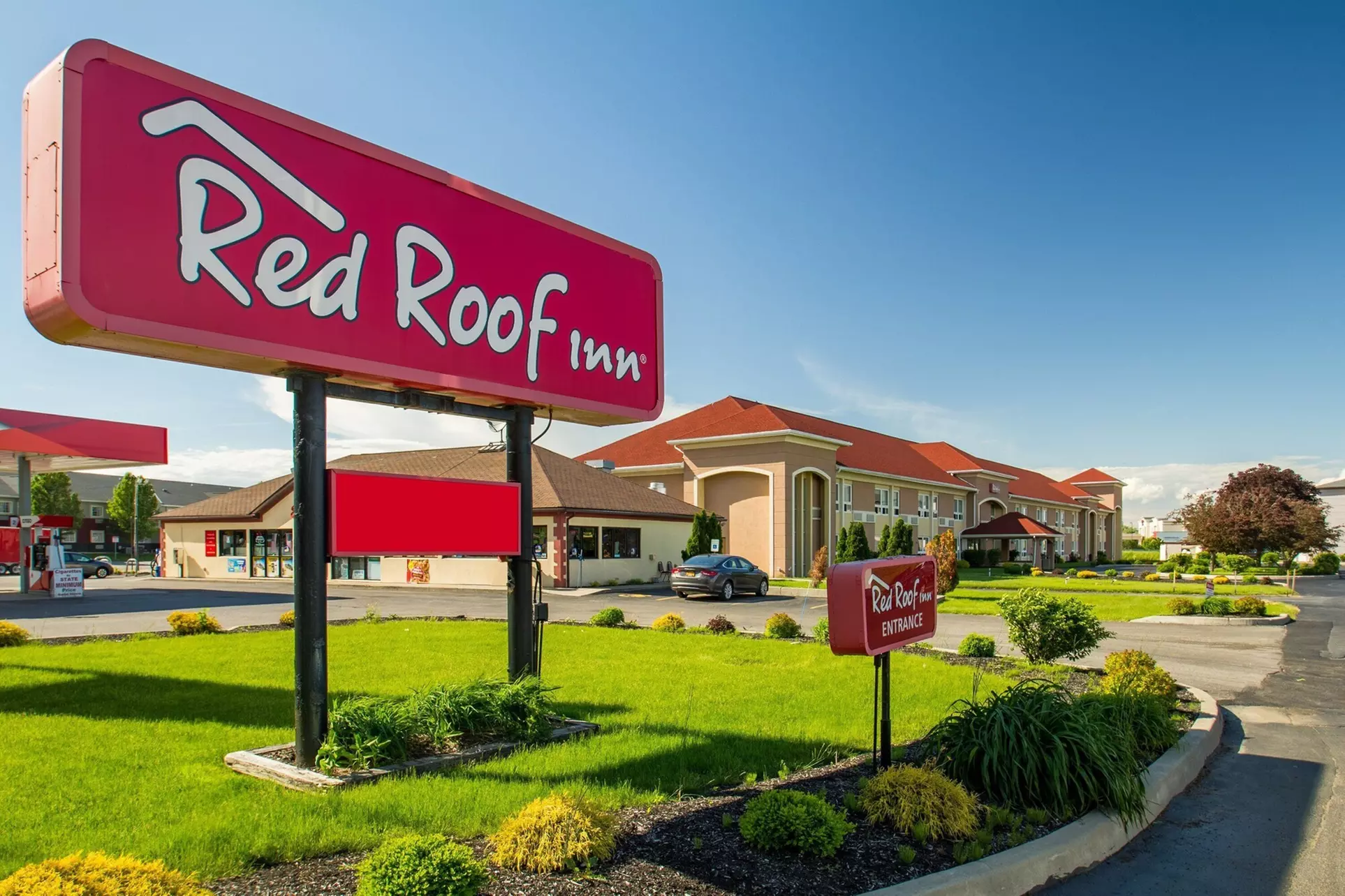 Red Roof Inn Batavia - Primary Image