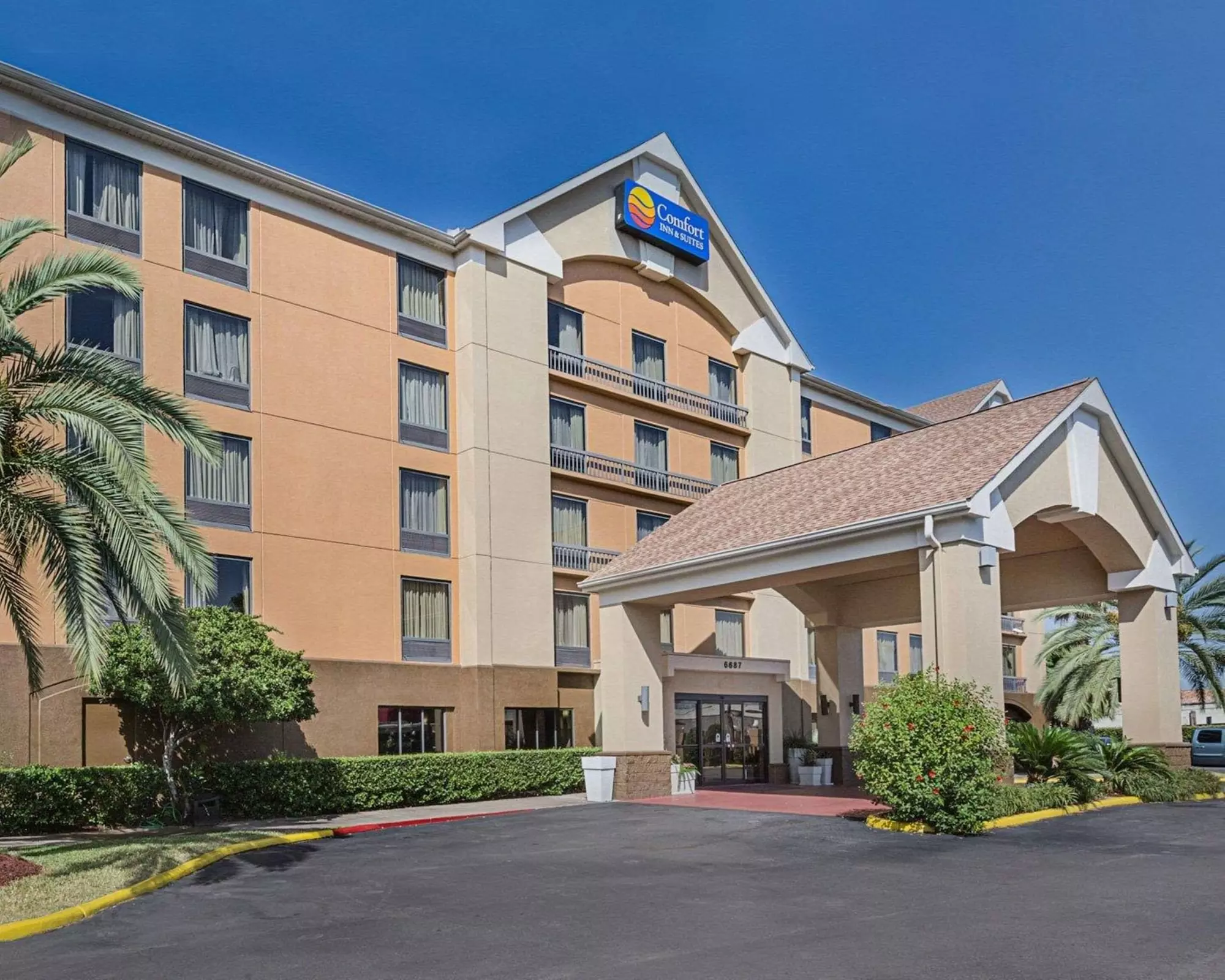 Comfort Inn & Suites Southwest Fwy at Westpark - Primary Image