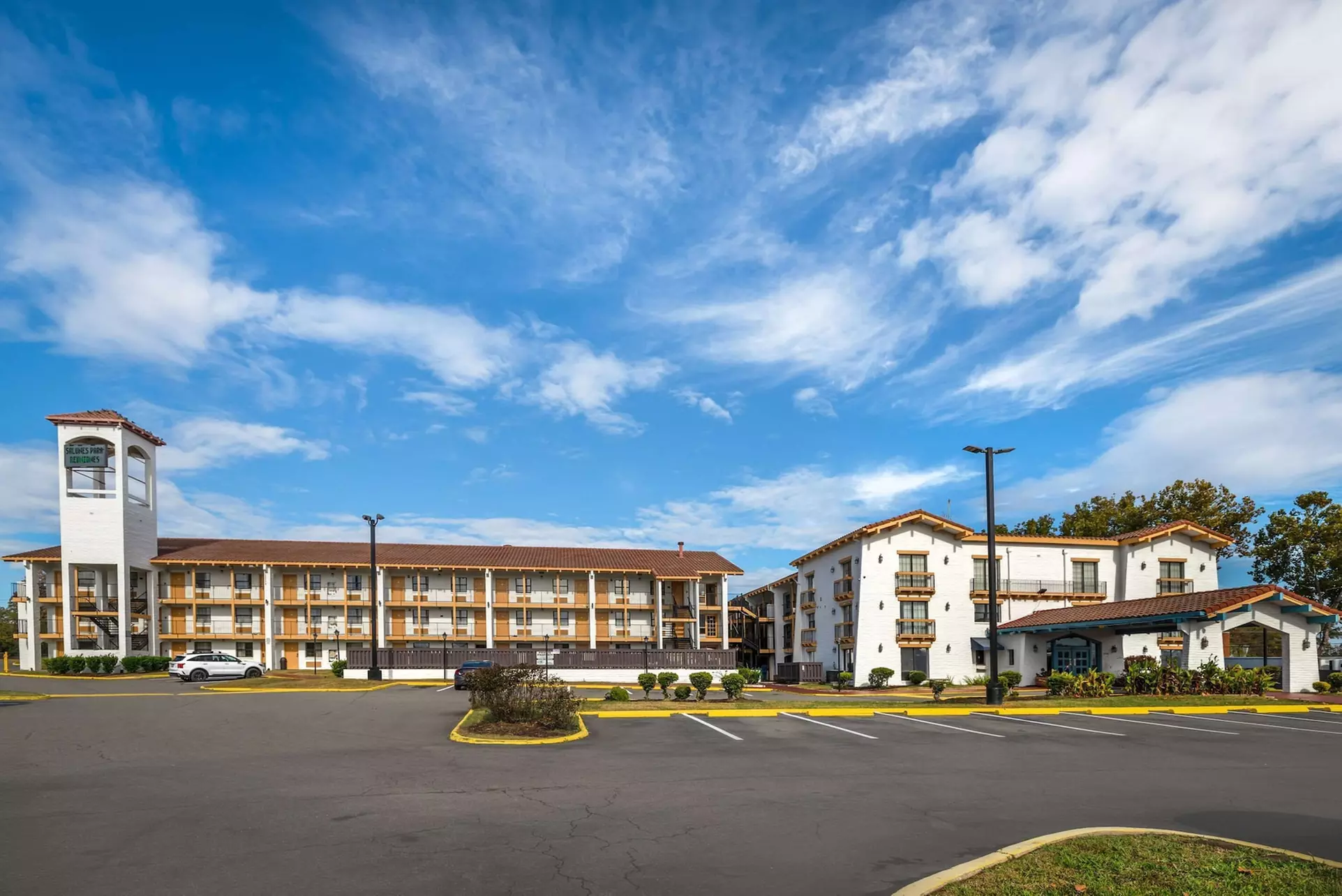 Econo Lodge Richmond-North Chesterfield - Primary Image