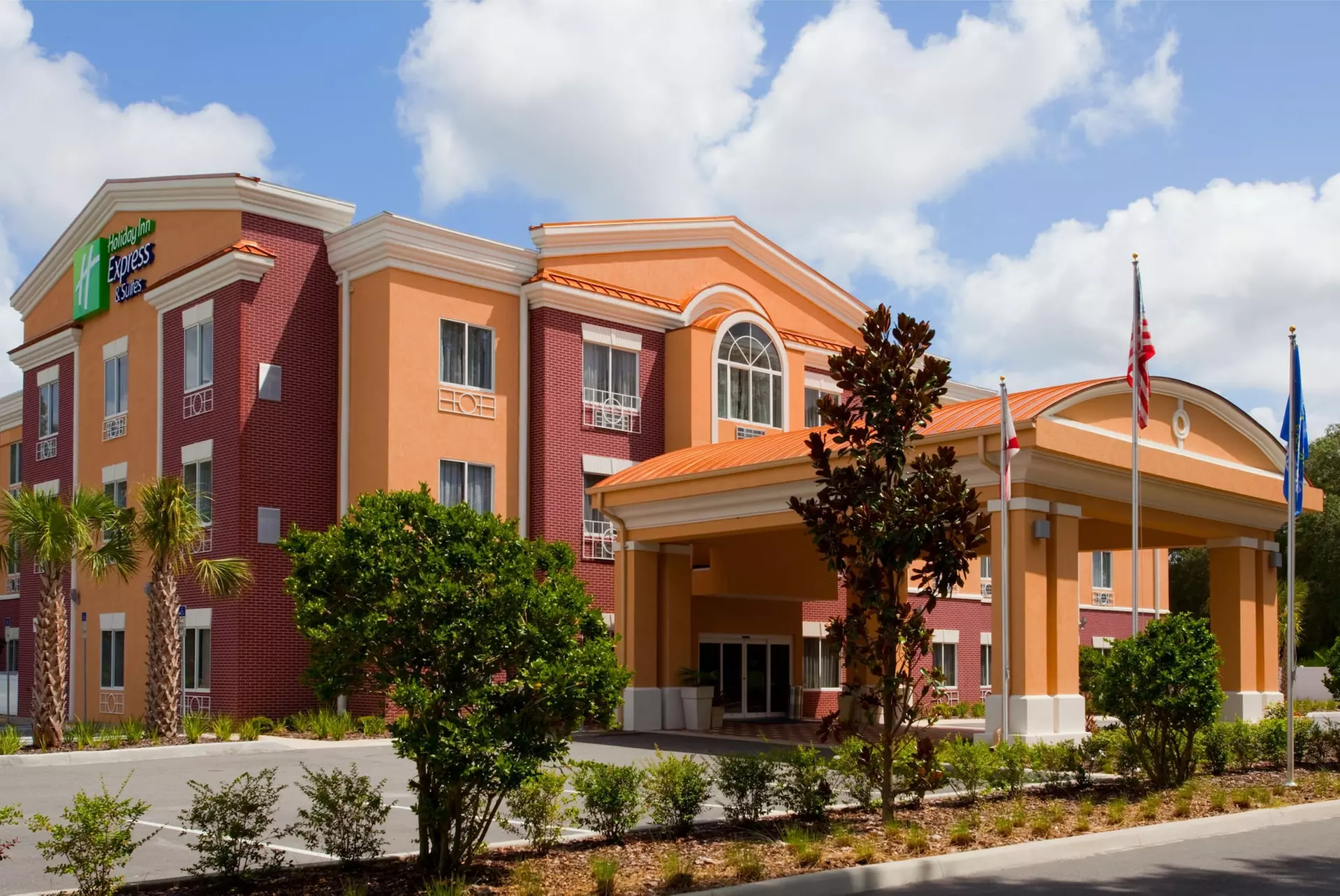 Holiday Inn Express Hotel & Suites Brooksville by IHG - Primary Image