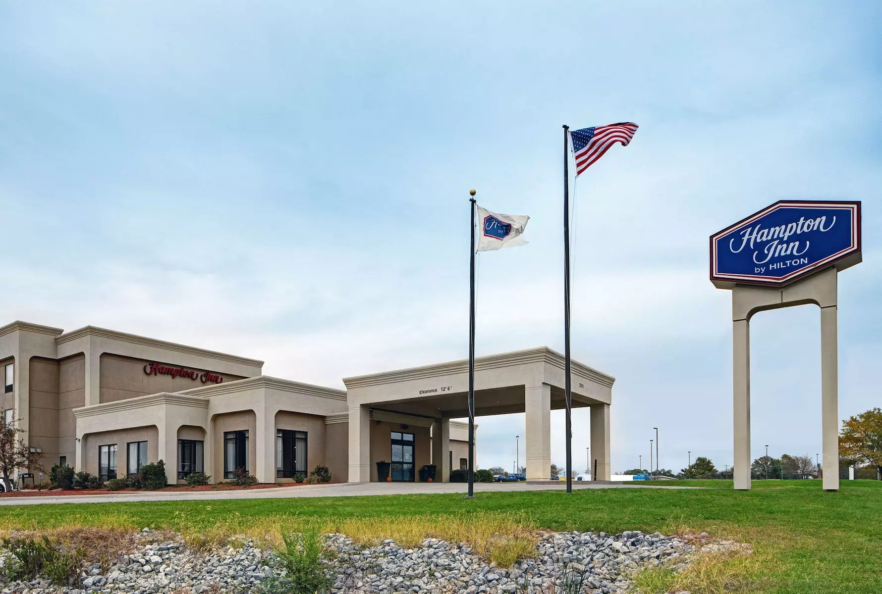 Hampton Inn Keokuk - Primary Image