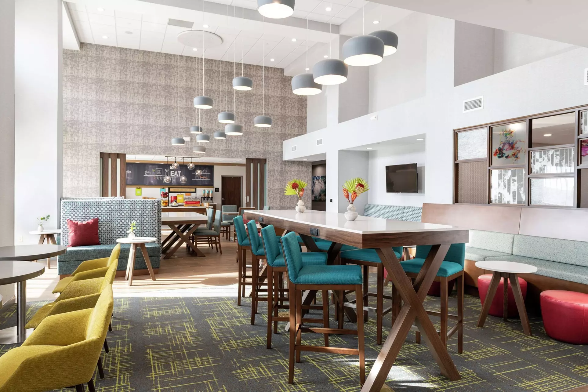 Hampton Inn & Suites Pittsburgh New Stanton - Primary Image