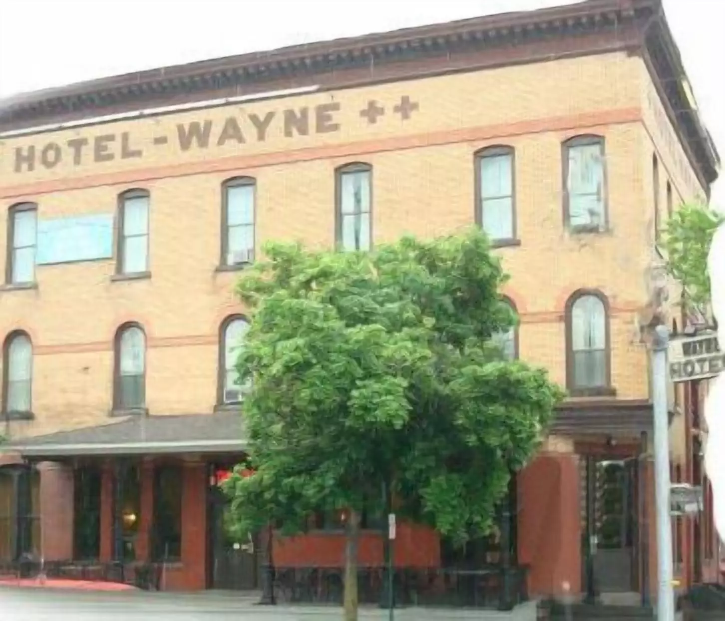 Hotel Wayne - Primary Image