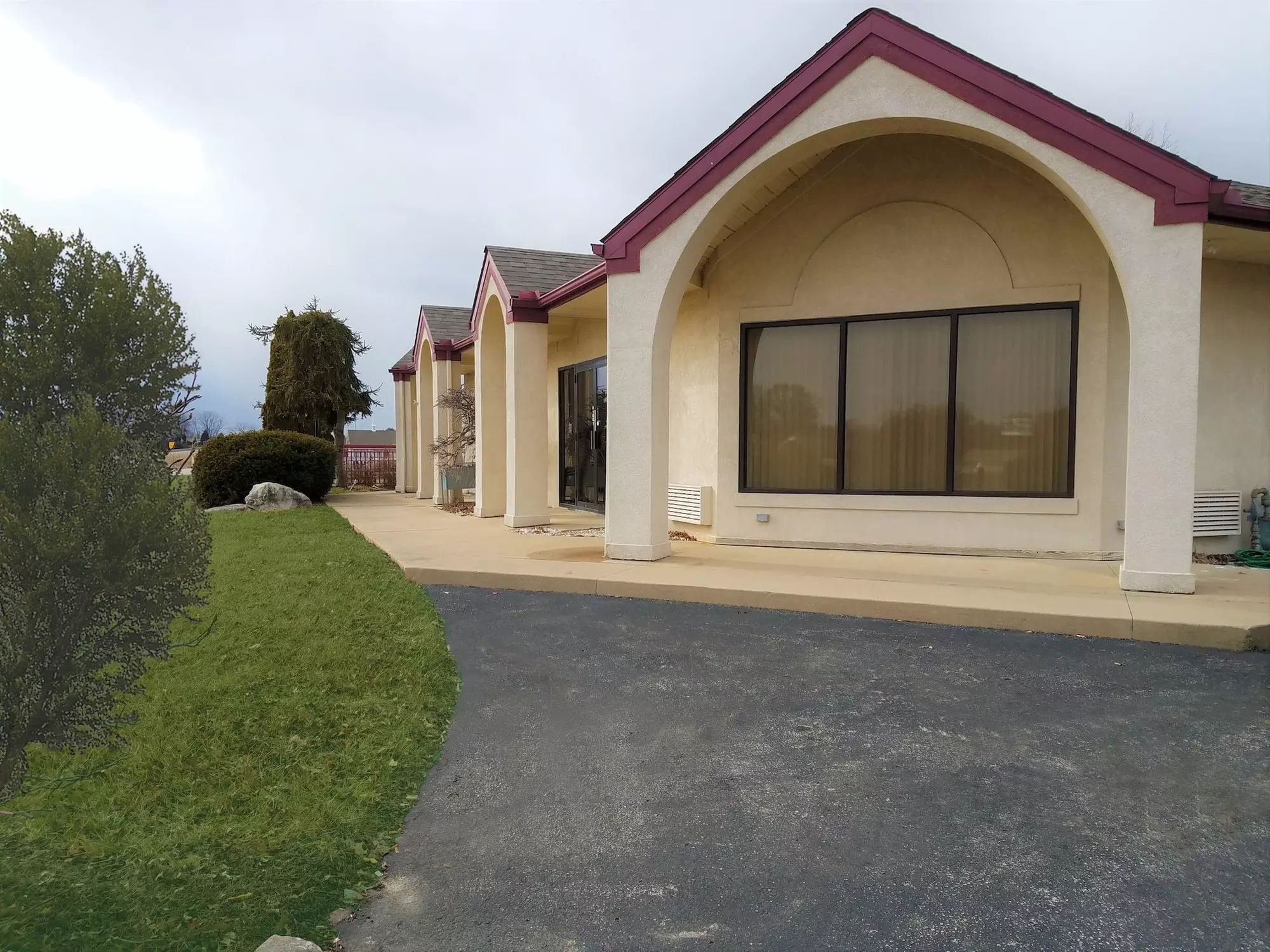 Stay Inn - Primary Image