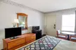 Super 8 by Wyndham Ashburn - Second Medium