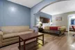 Econo Lodge - Second Medium