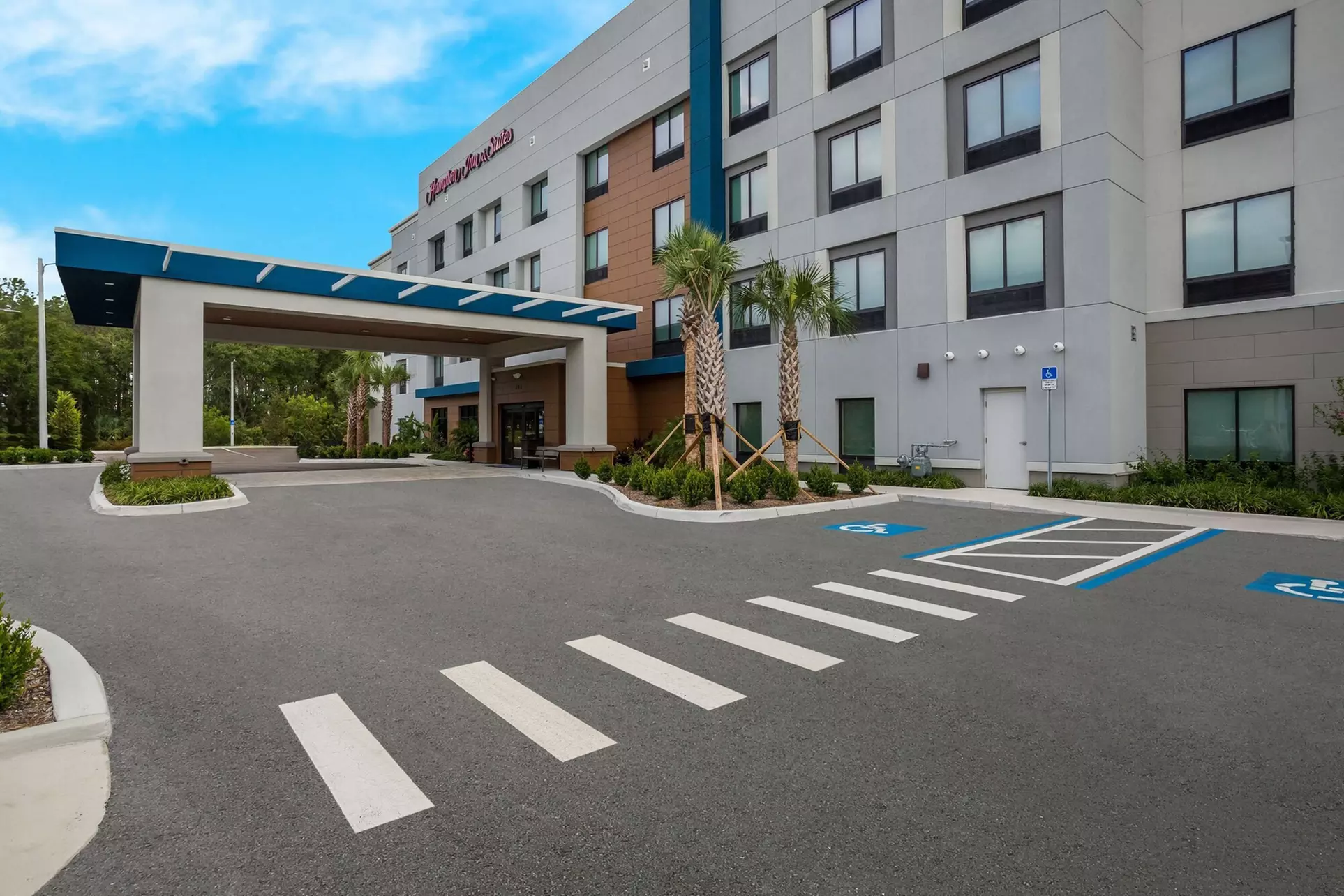Hampton Inn & Suites Ruskin I-75 - Primary Image