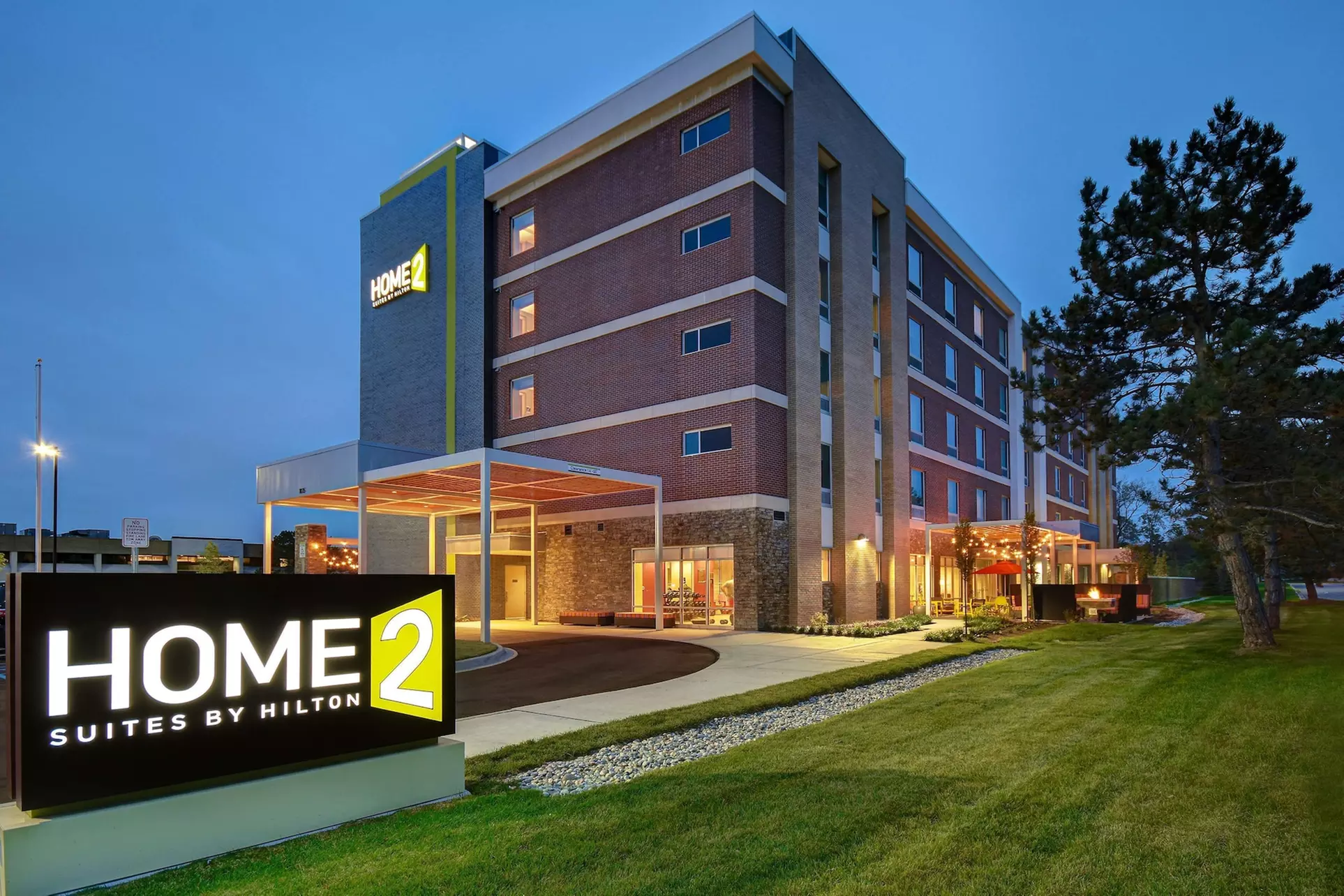 Home2 Suites by Hilton Troy - Primary Image