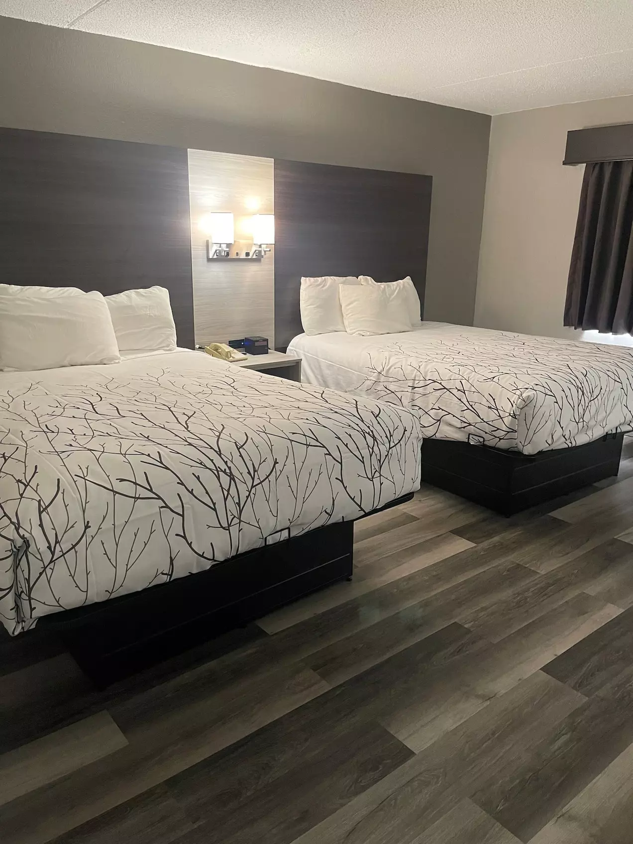 HomeTown Inn & Suites - Primary Image