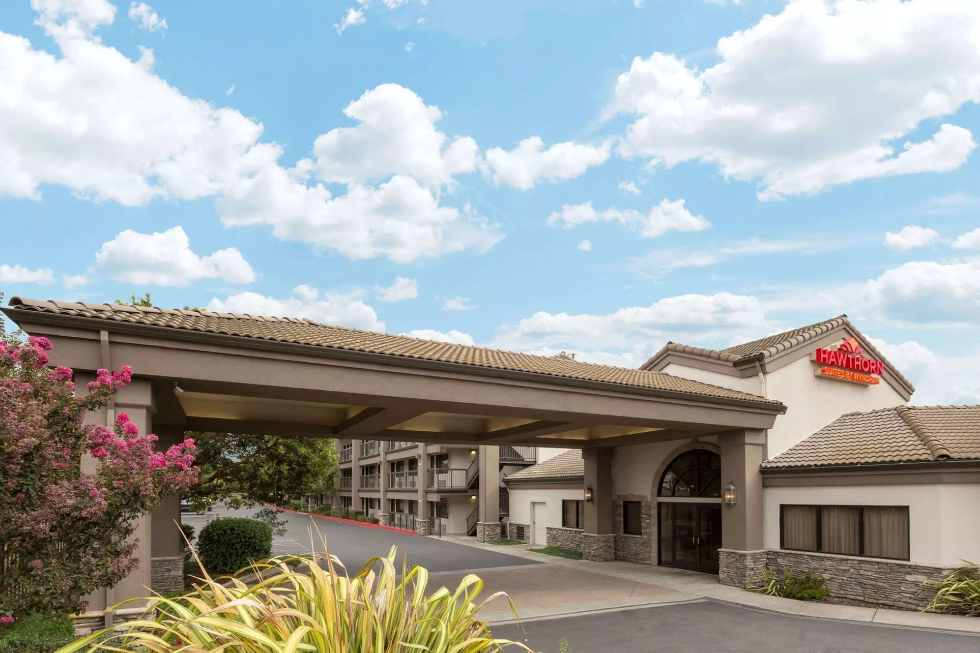Hawthorn Suites by Wyndham Napa Valley - Primary Image
