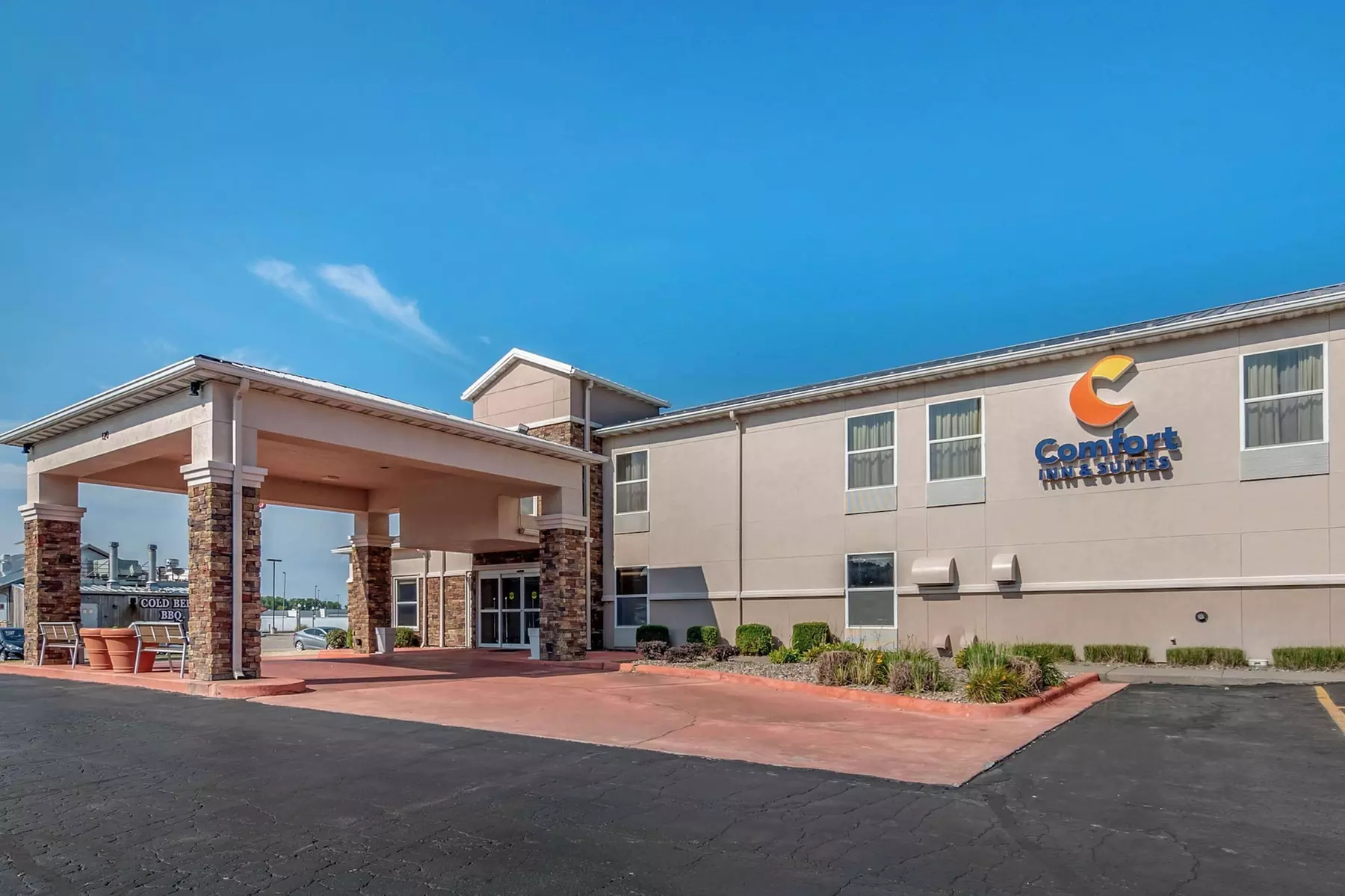 Comfort Inn & Suites Junction City - near Fort Riley - Primary Image
