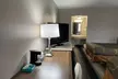 Deluxe Inn & Suites - Second Medium