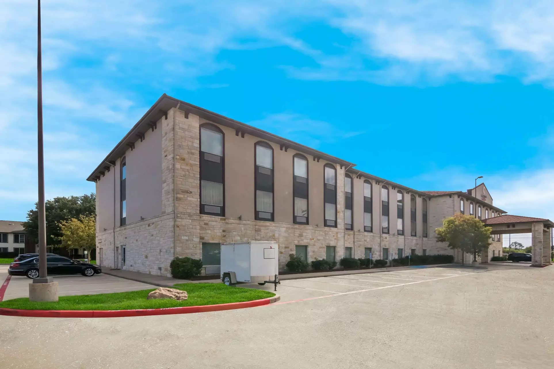 Comfort Suites Granbury - Primary Image