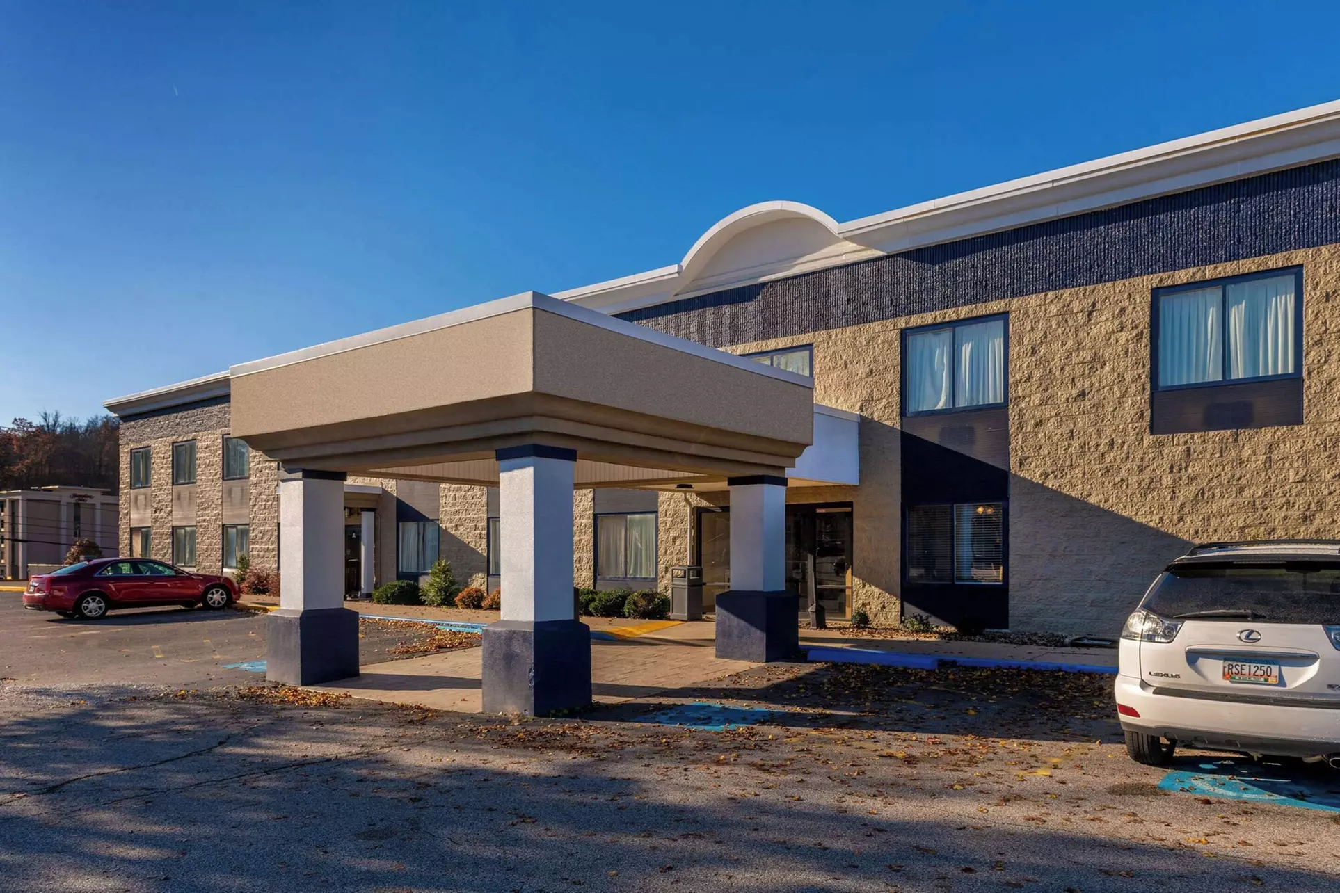 Rodeway Inn - Primary Image