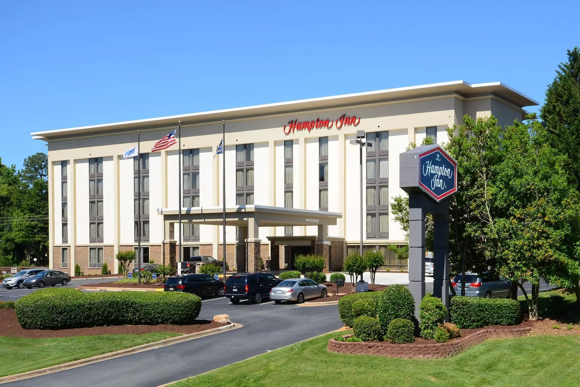 Hampton Inn Charlotte North / Lake Norman - Primary Image