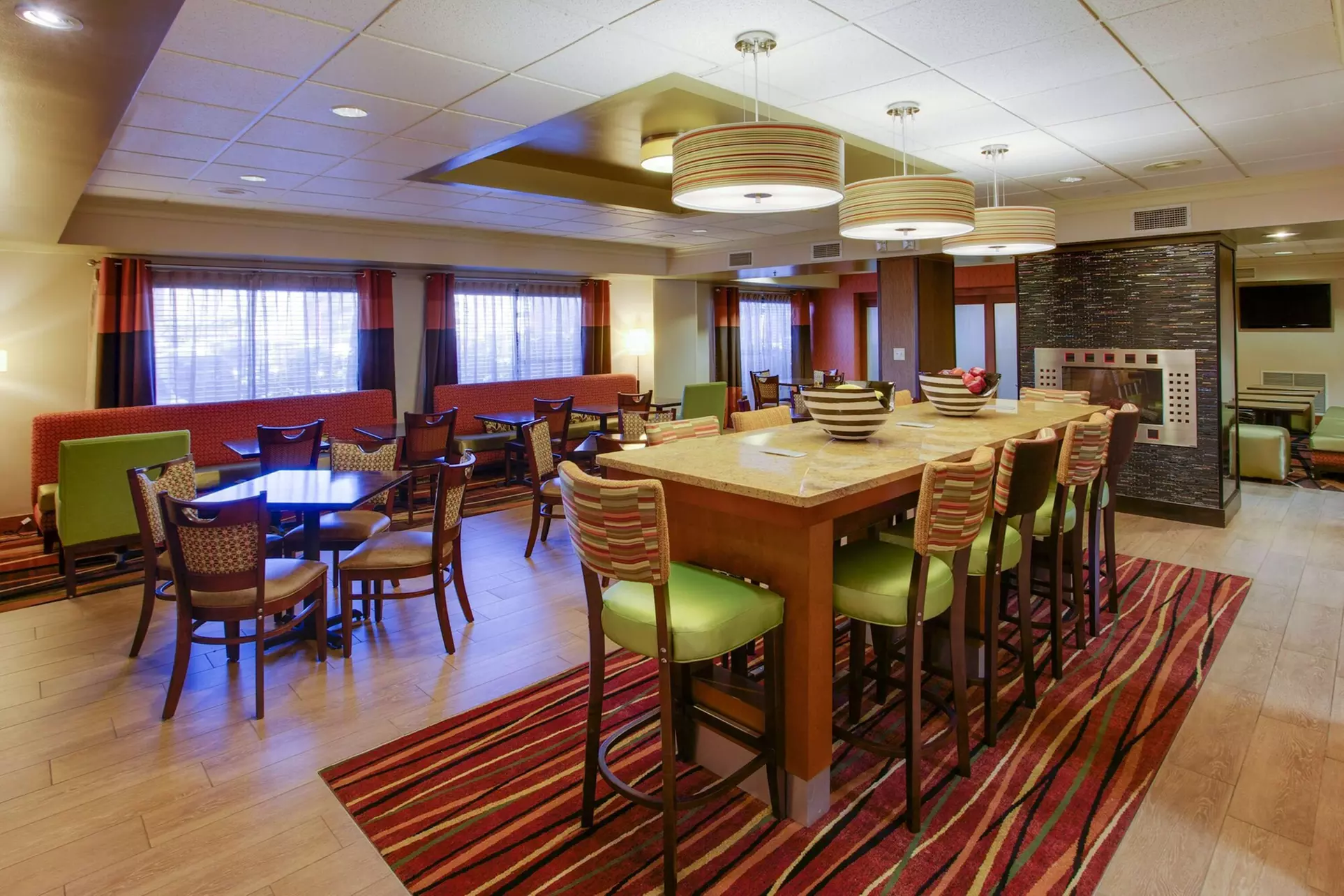 Hampton Inn Williamsport-Downtown - Primary Image