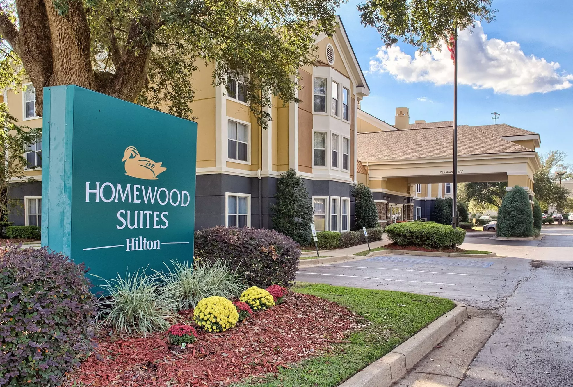 Homewood Suites by Hilton Mobile Airport-University Area - Primary Image