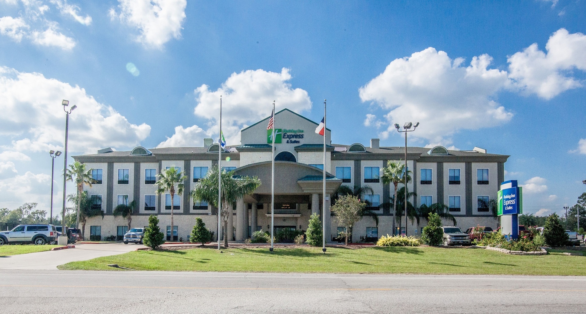 Holiday Inn Express Hotel & Suites Houston-Alvin by IHG