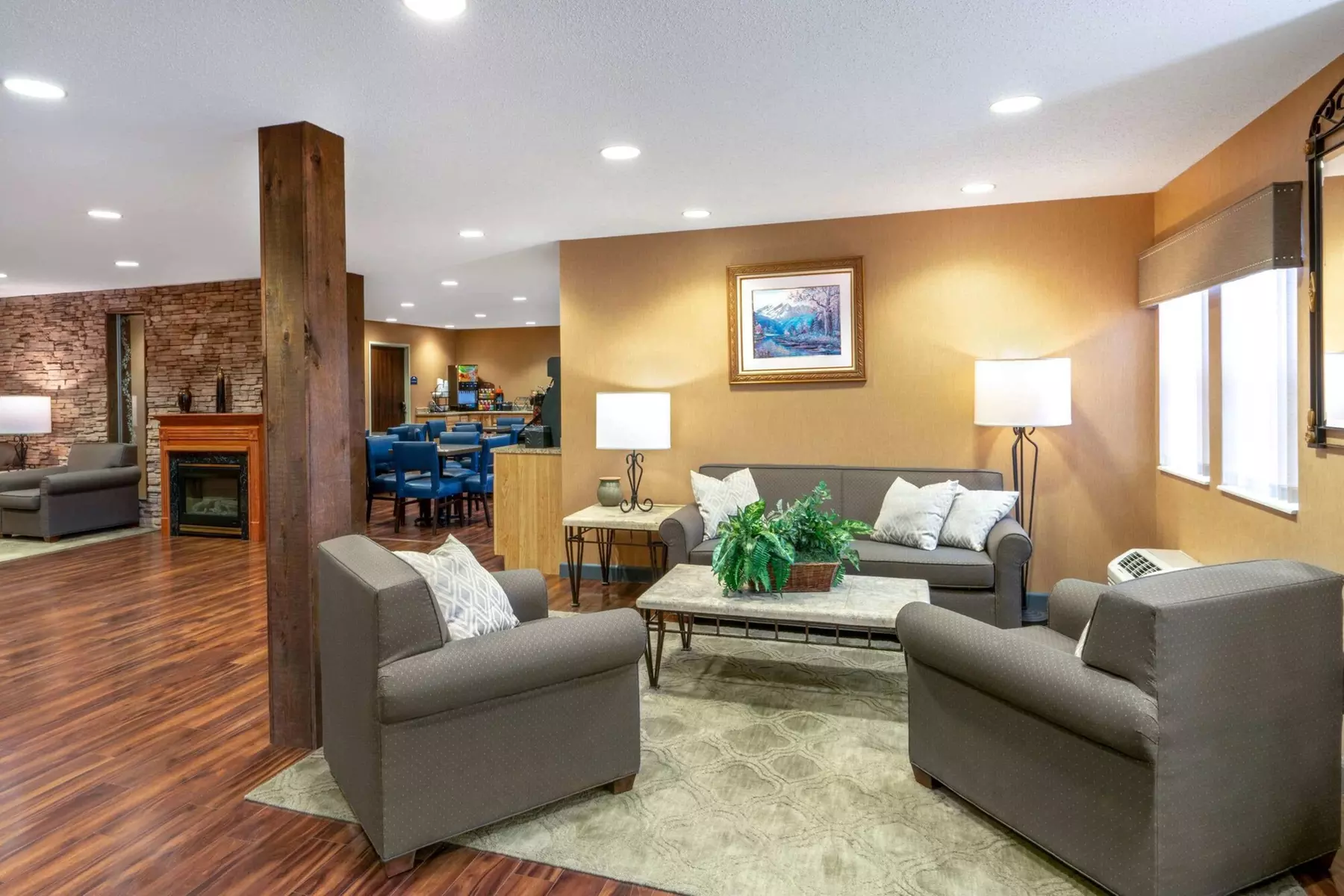 Microtel Inn & Suites by Wyndham Raton - Primary Image