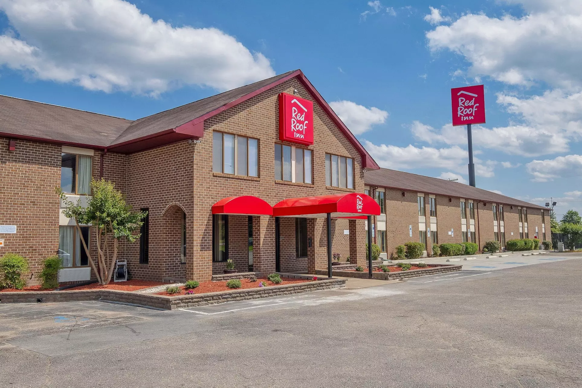 Red Roof Inn Roanoke Rapids - Primary Image