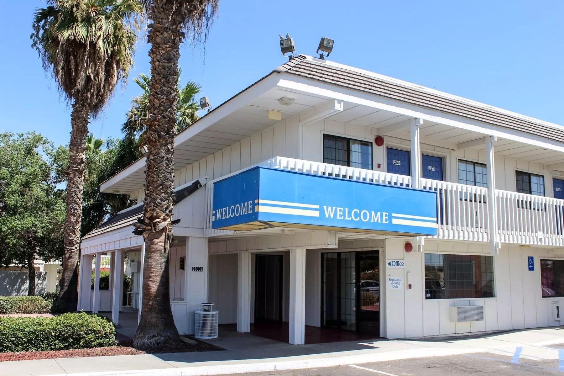 Motel 6 Coalinga, CA - East - Primary Image