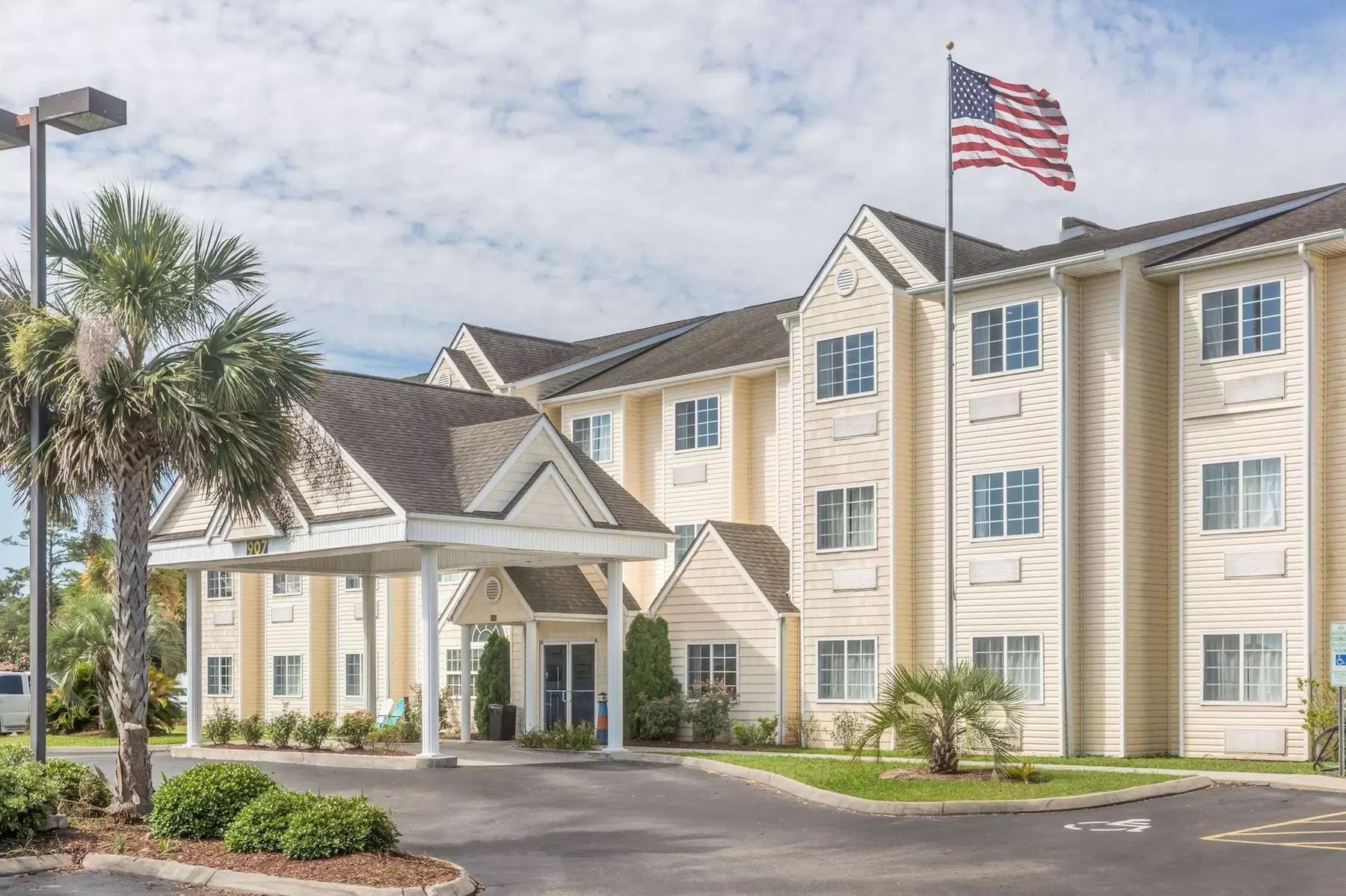 Microtel Inn & Suites by Wyndham Carolina Beach - Primary Image