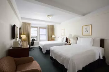 Salisbury Hotel - Primary Image