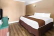 Americas Best Value Inn Avenel Woodbridge - Second Medium
