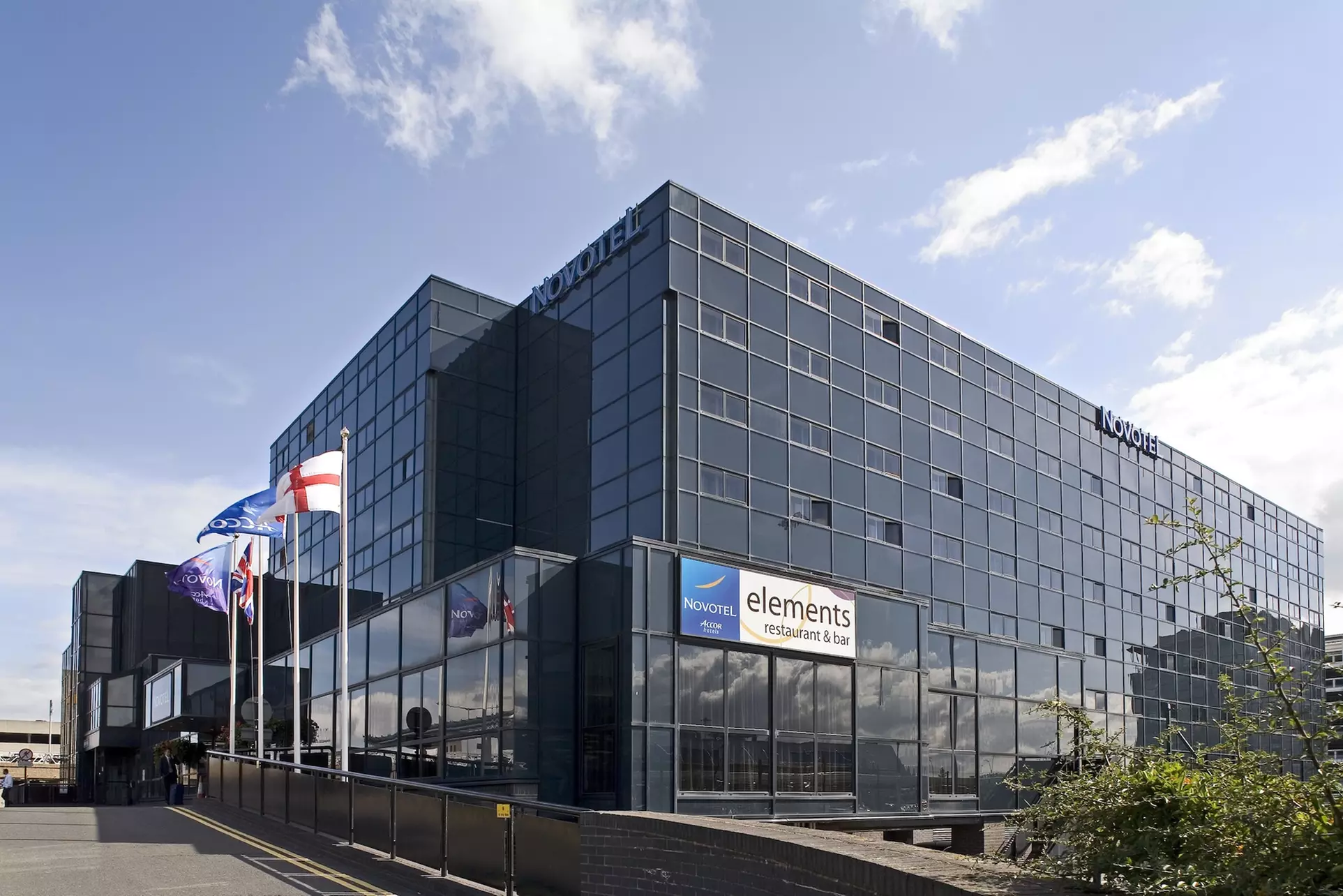 Novotel Birmingham Airport - Primary Image