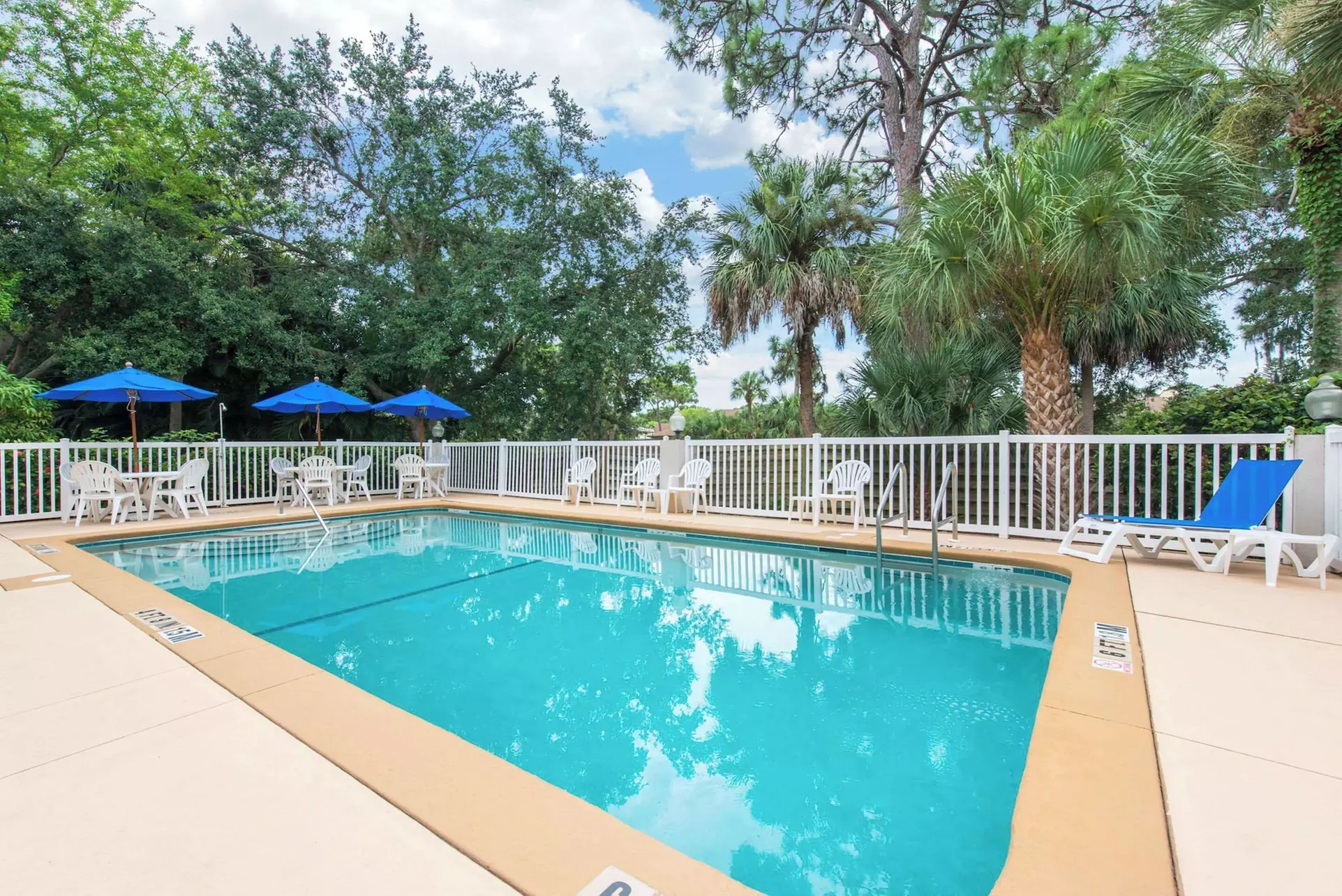 Sleep Inn Sarasota North - Primary Image