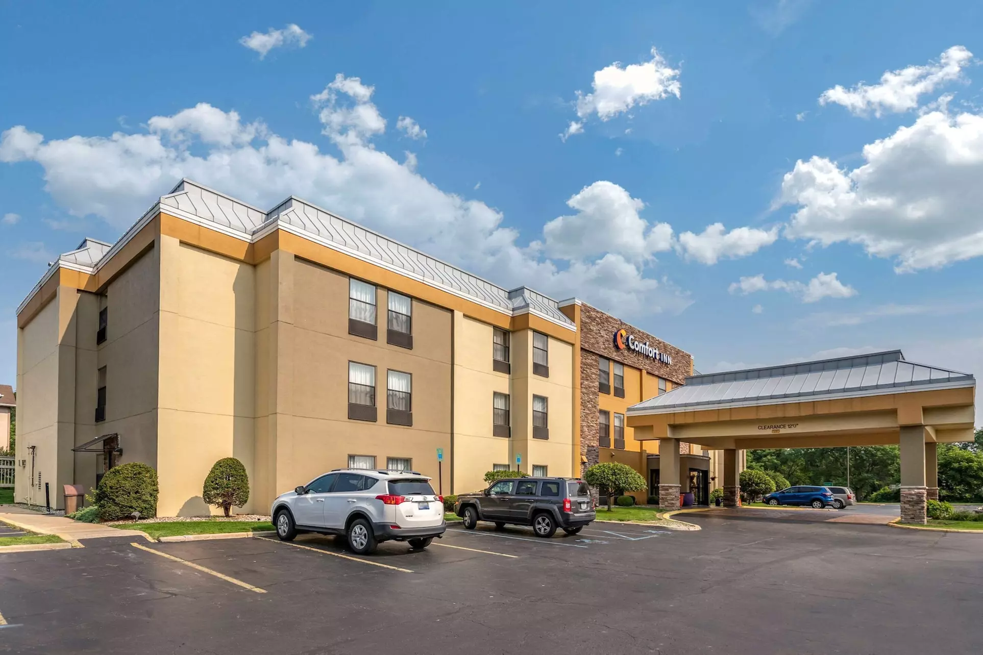 Comfort Inn Wings Stadium - Primary Image