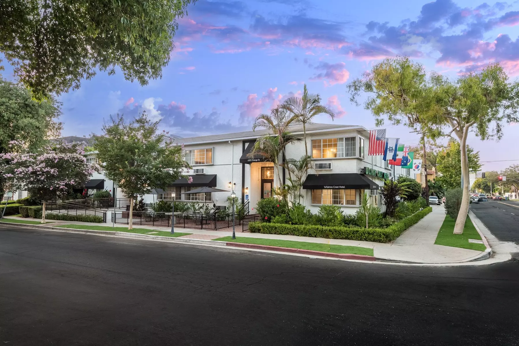 Wilshire Crest Hotel Los Angeles - Primary Image