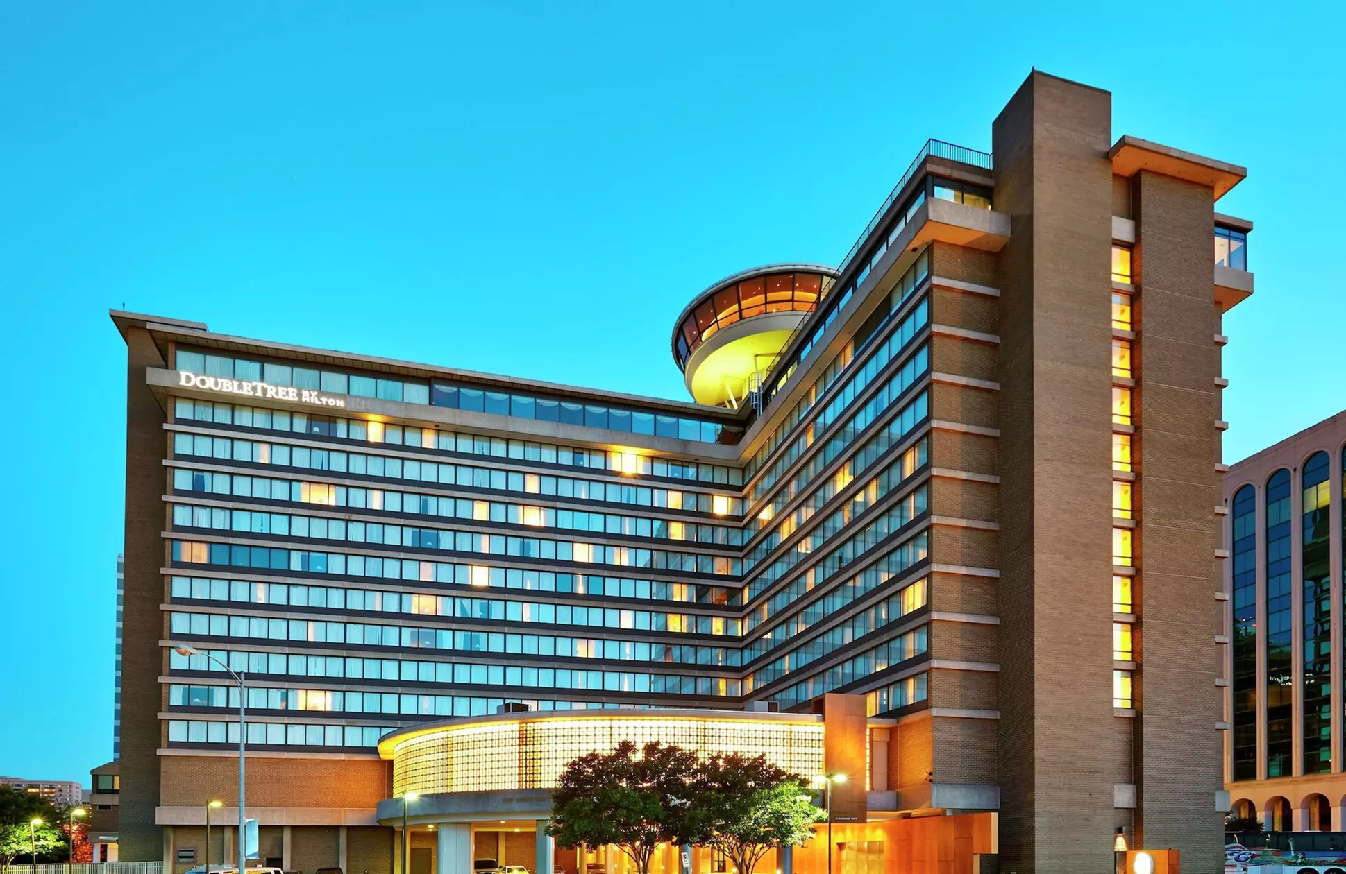 DoubleTree by Hilton Washington DC - Crystal City - Primary Image