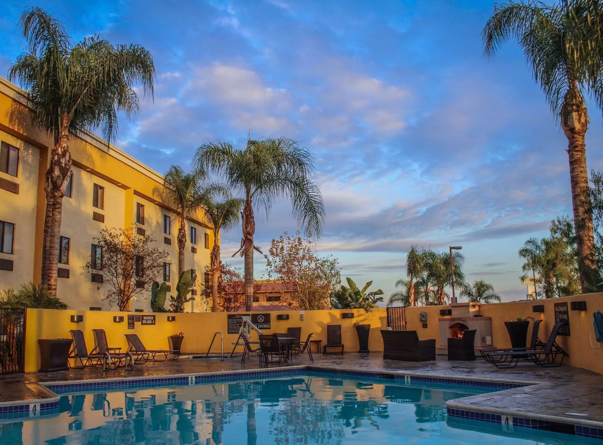 Best Western Plus Arrowhead Hotel - Primary Image