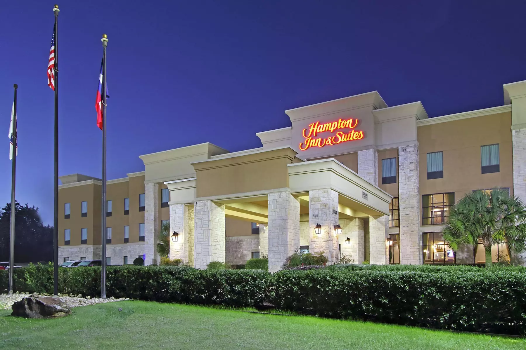 Hampton Inn & Suites Buffalo - Primary Image