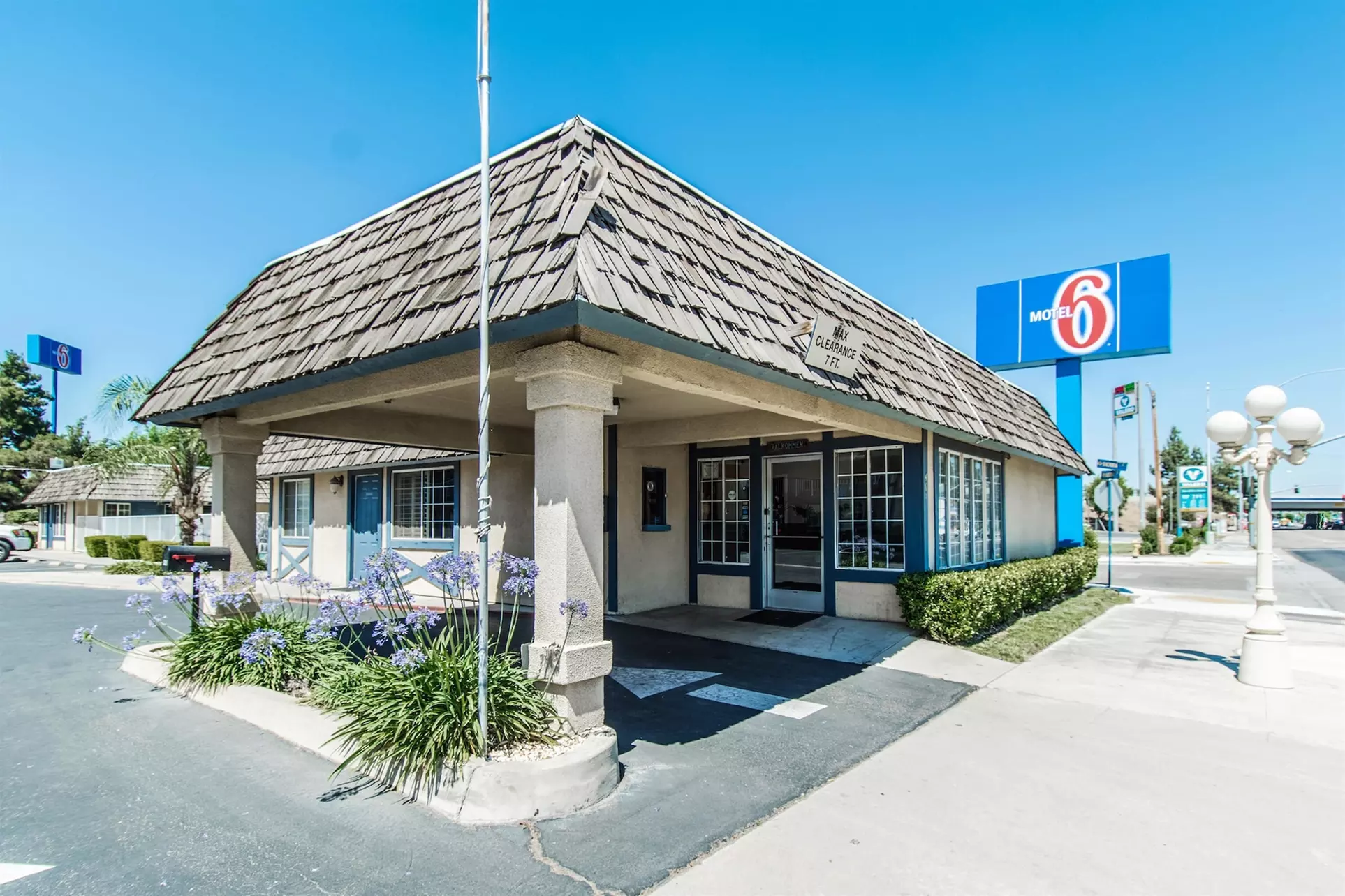 Motel 6 Kingsburg, CA