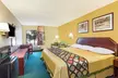 Super 8 by Wyndham Morristown/South - Second Medium