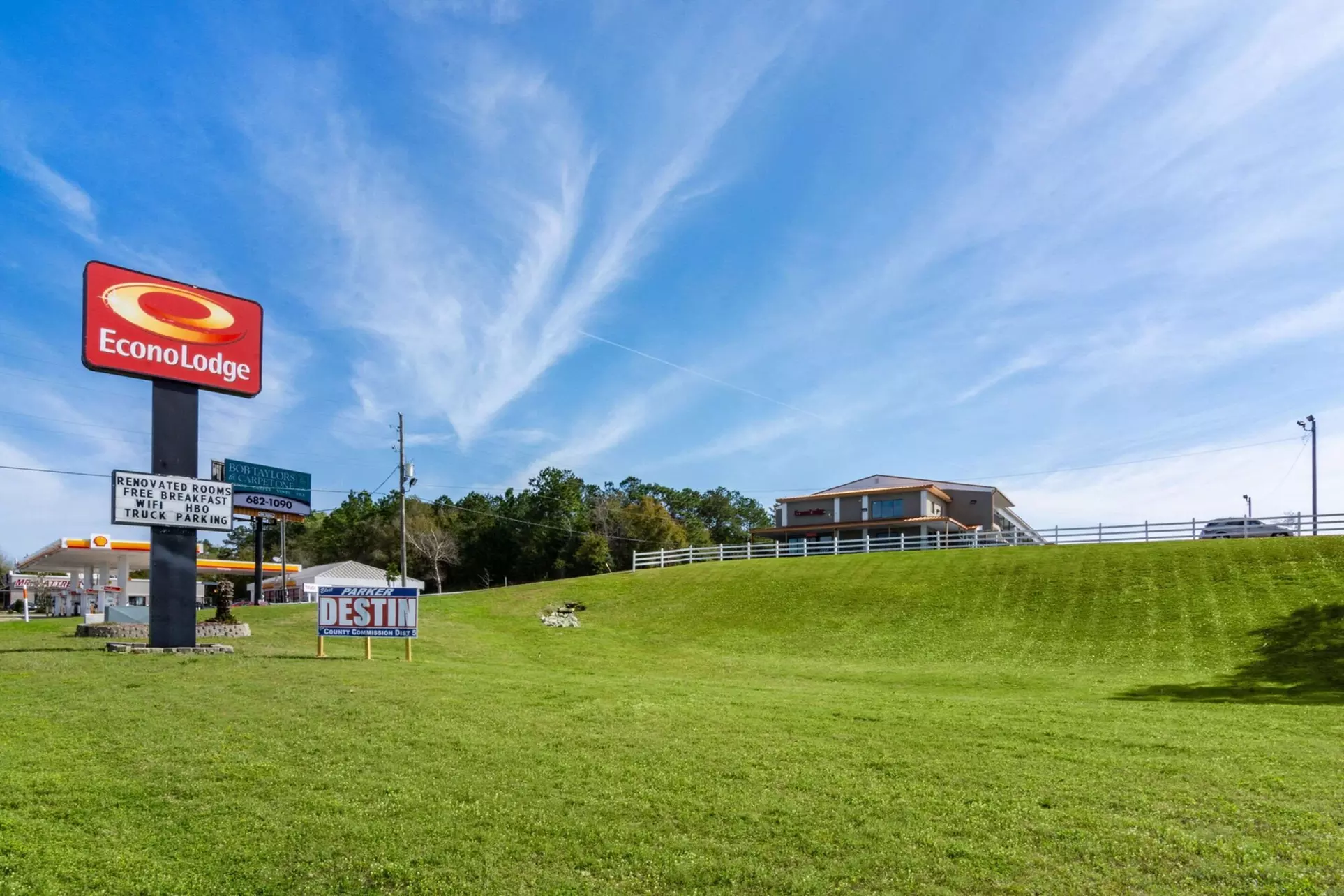 Econo Lodge Crestview - Primary Image
