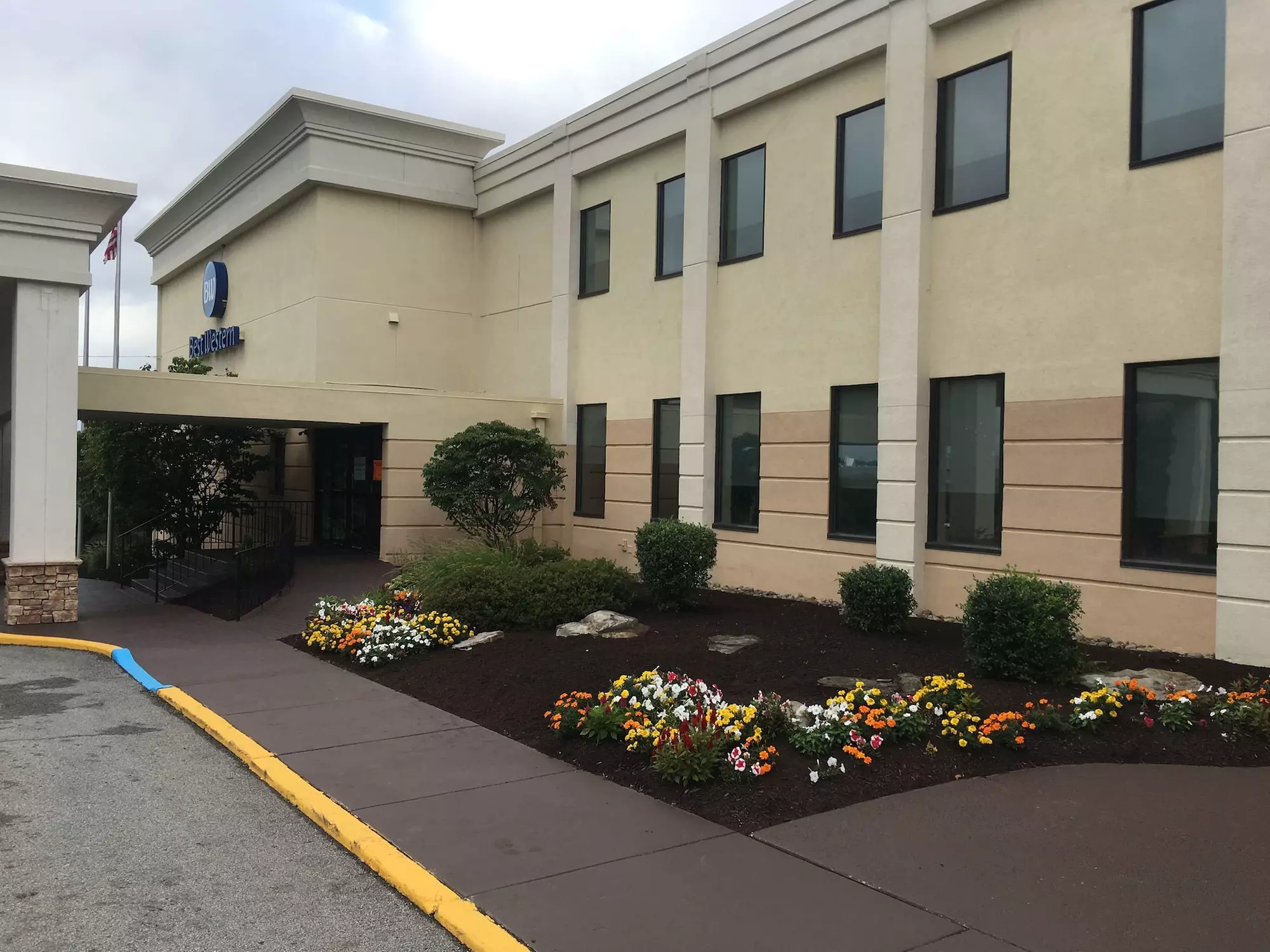 Best Western Monroeville Pittsburgh East - Primary Image