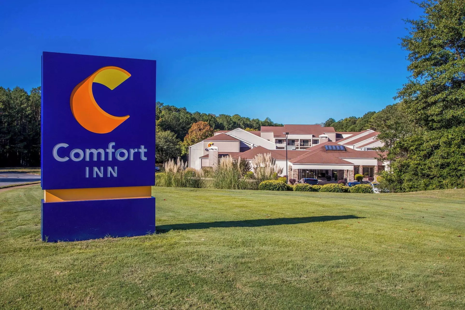 Comfort Inn Roswell-Dunwoody - Primary Image