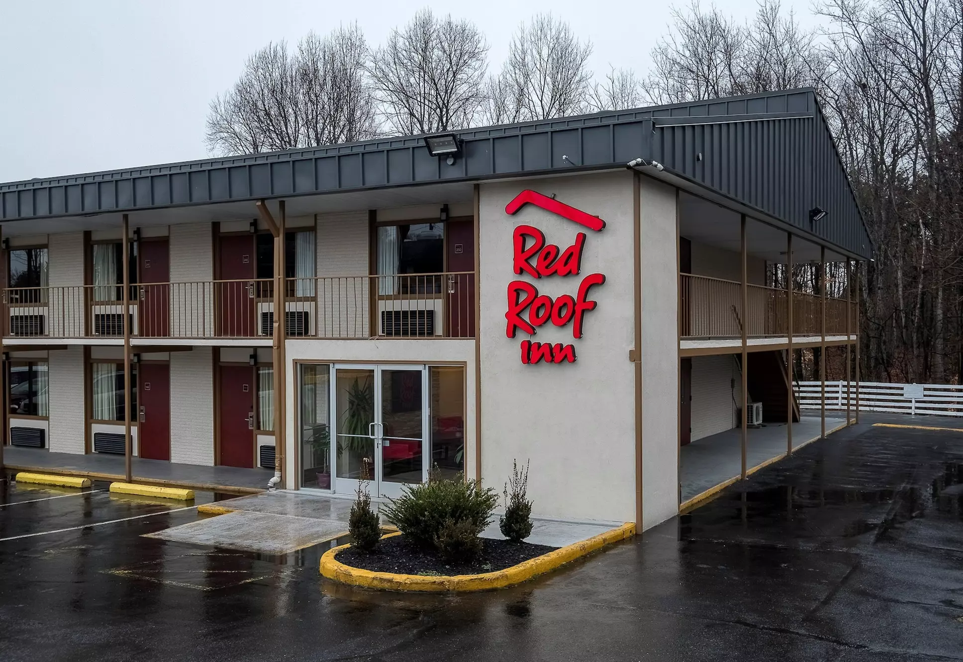 Red Roof Inn Fredericksburg North - Primary Image
